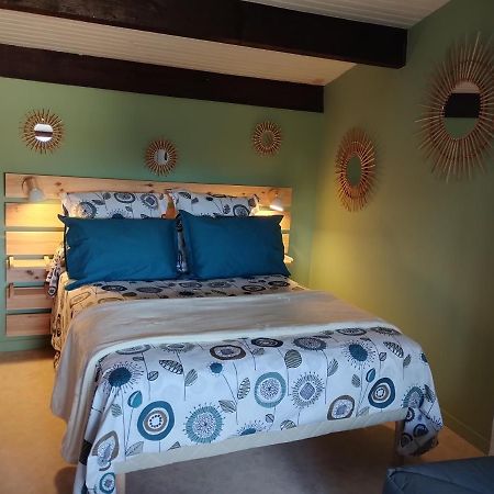 Chez Nathalie Et Raphael Bed and Breakfast Grane Eksteriør billede