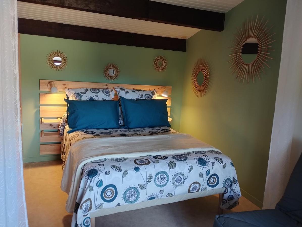 Chez Nathalie Et Raphael Bed and Breakfast Grane Eksteriør billede
